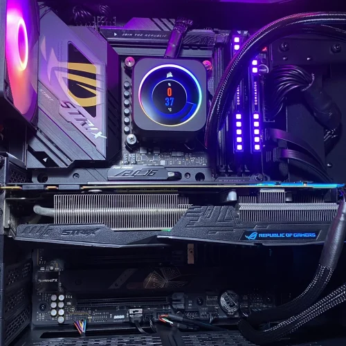 I9-13900K-Intel-ROG-STRIX-Z790-E-GAMING-WIFI-32GB-DDR4-CORSAIR-CORSAIR-H150I-ELITE-LCD DETALHES